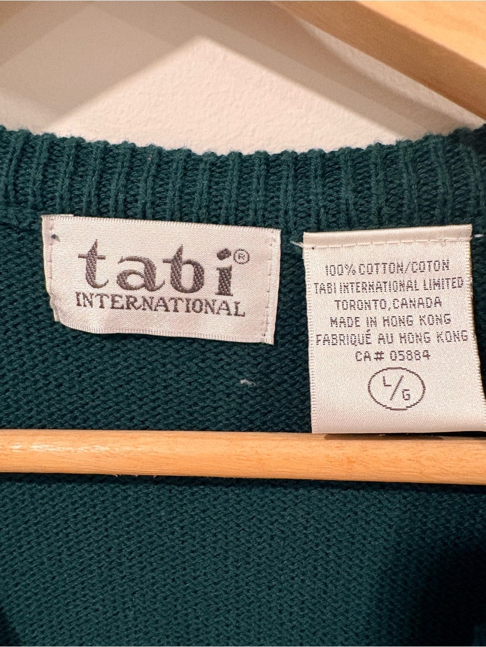 Vintage Tabi Forest Green Floral Embroidered Sweater Vest | Made in Canada | - Picture 6 of 8